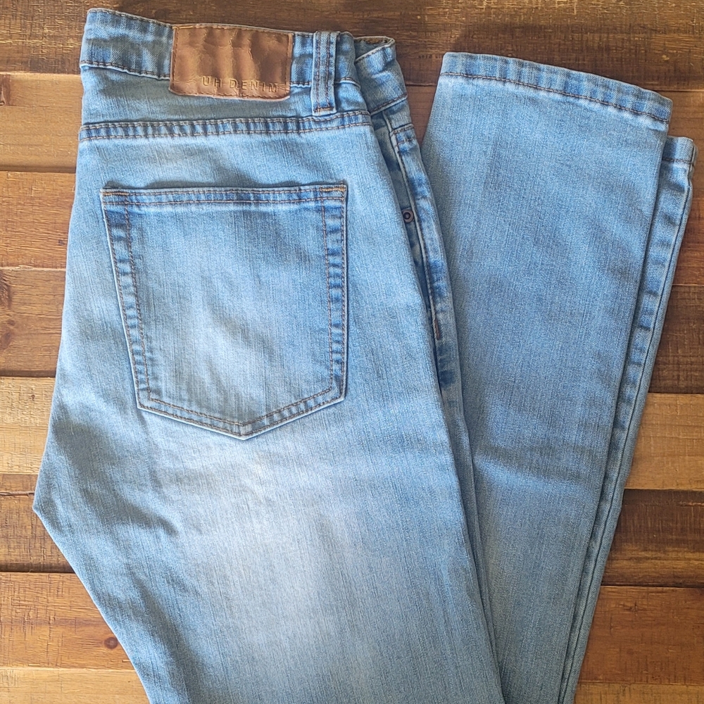 UH Denim. Light blue jeans 32/34